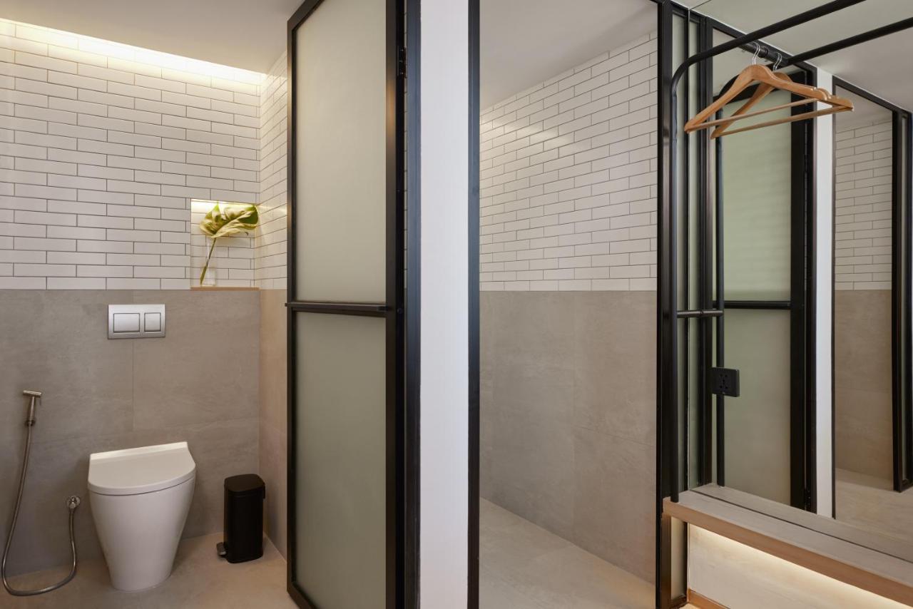 Отель Asai Bangkok Sathorn Экстерьер фото