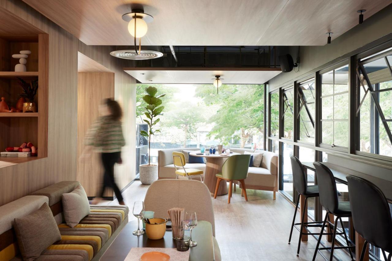 Отель Asai Bangkok Sathorn Экстерьер фото
