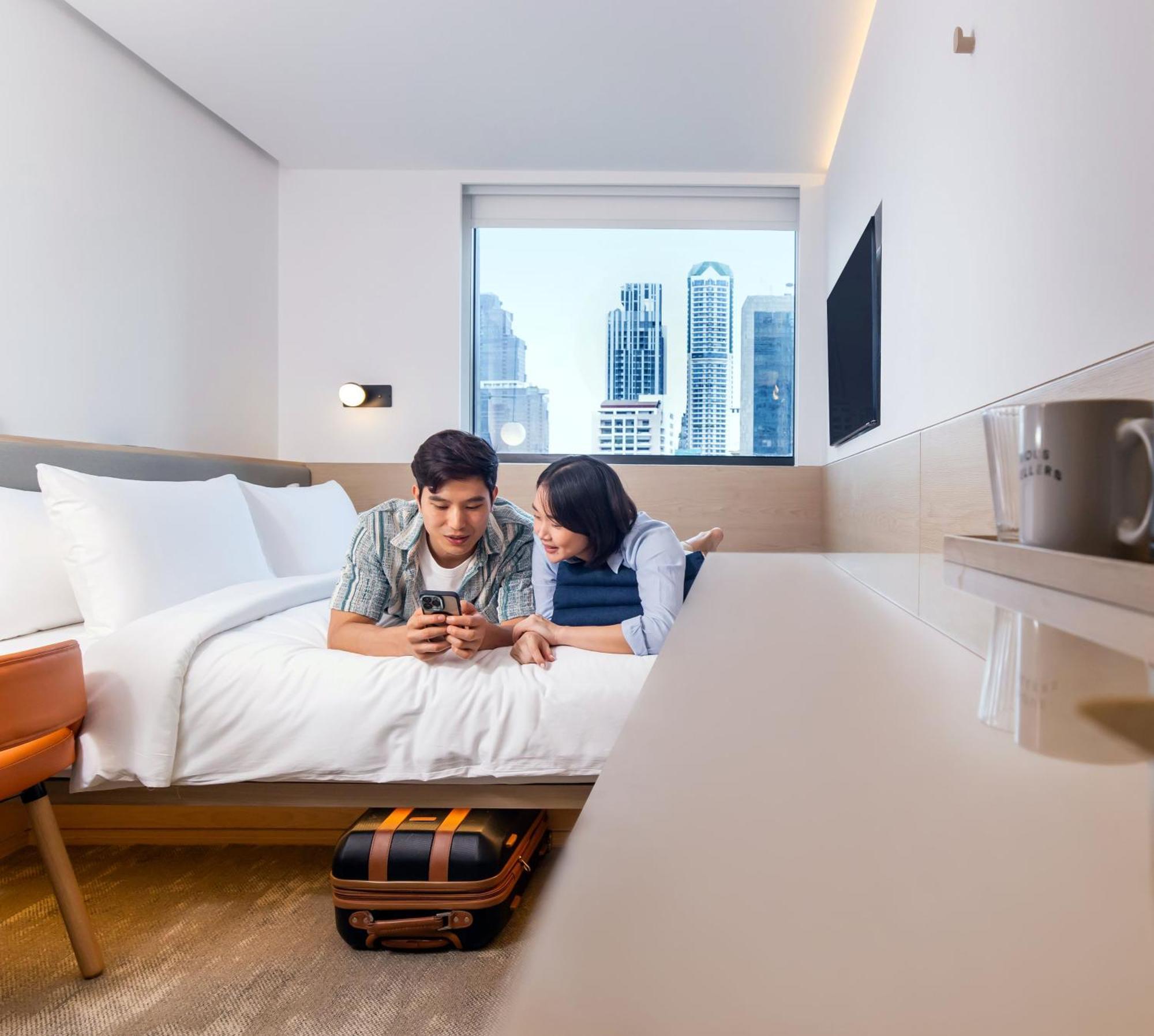 Отель Asai Bangkok Sathorn Экстерьер фото